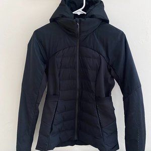 Lululemon Down For It All Jacket - Women's size 6, Color: Black, Excellent cond